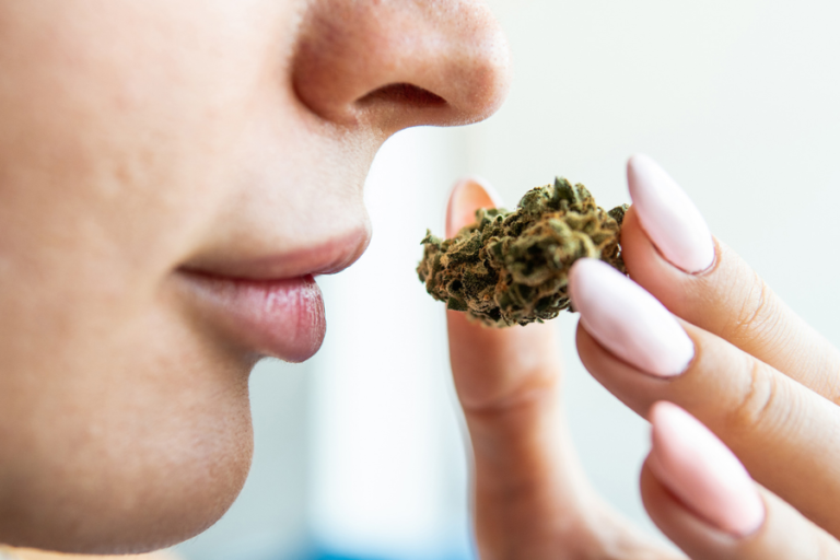 how to remove weed smell