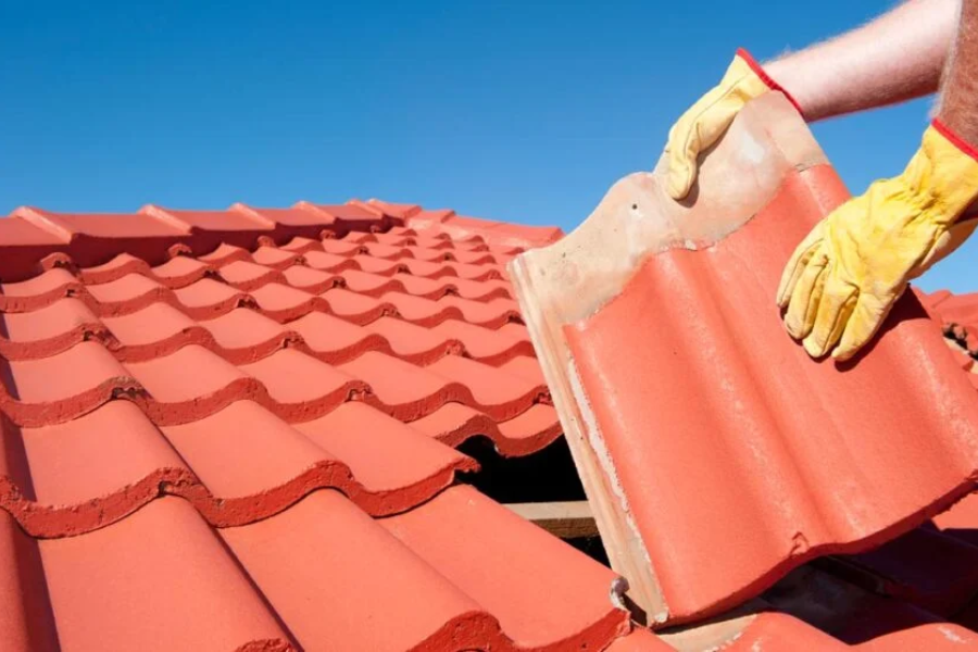 fladderak roof management